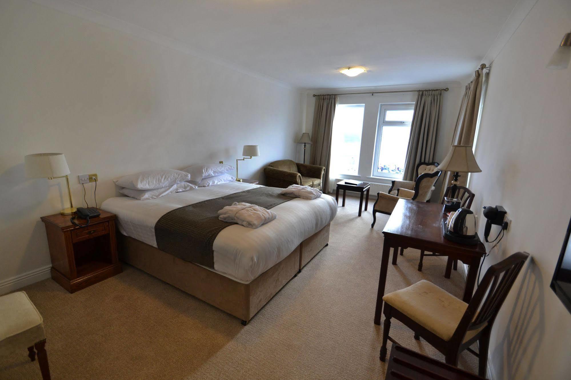 Bay View Hotel Killybegs Buitenkant foto